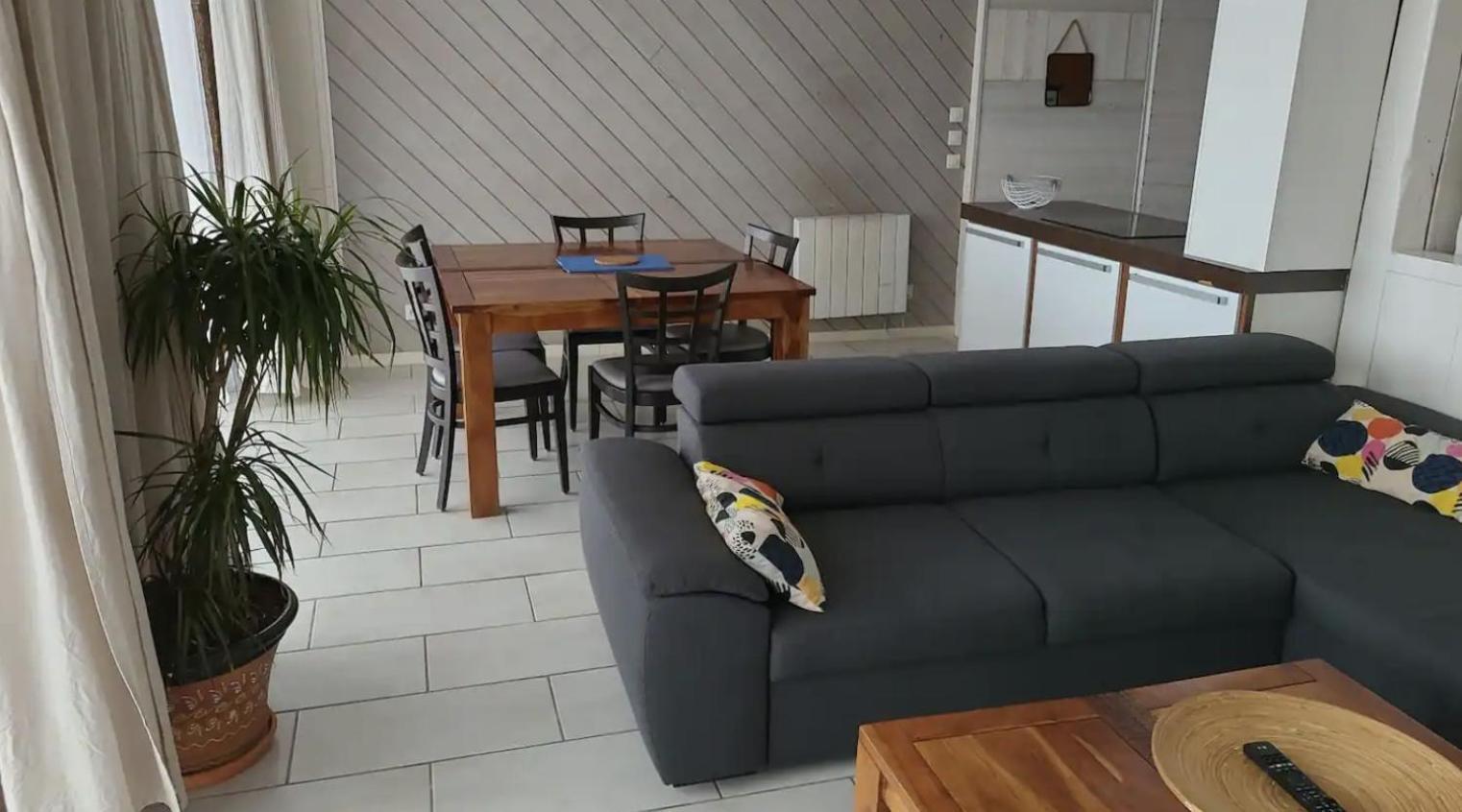 Appartement Vue Mer, Rdc, Plage De Trestrignel Perros-Guirec Dış mekan fotoğraf